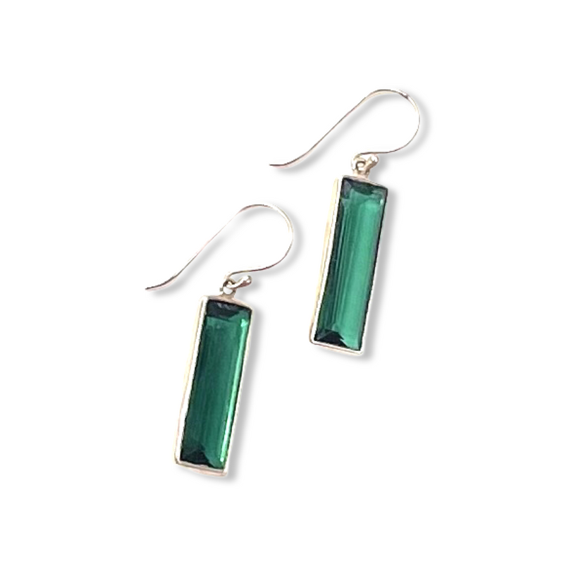 Elevate Emerald Earrings