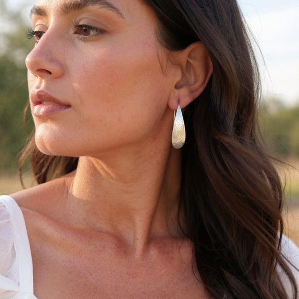 Cyra Drop Earrings