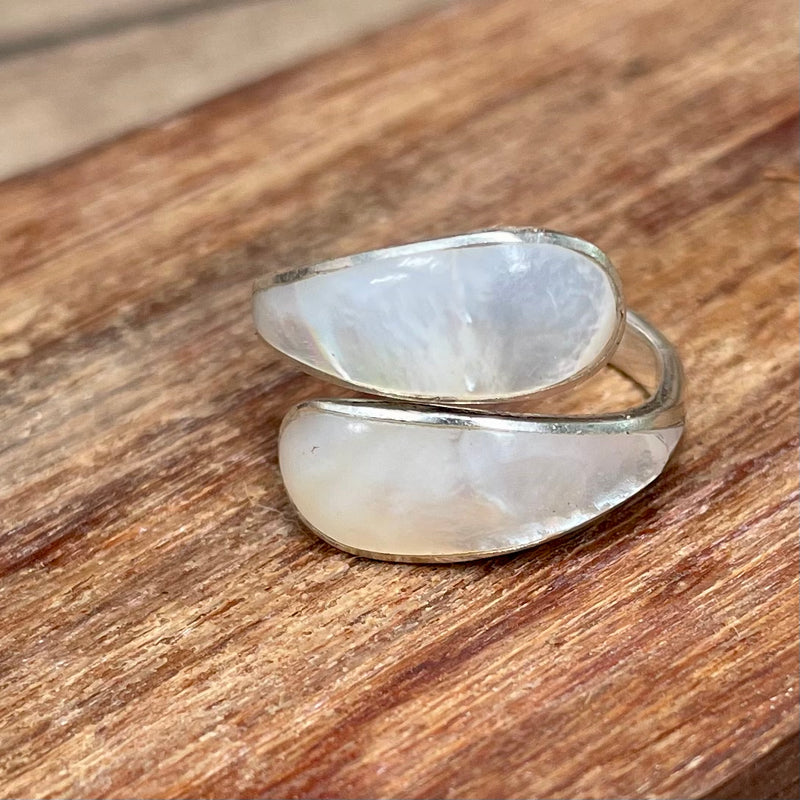 Adjustable Double Band Sterling Silver Ring - Mother of Pearl