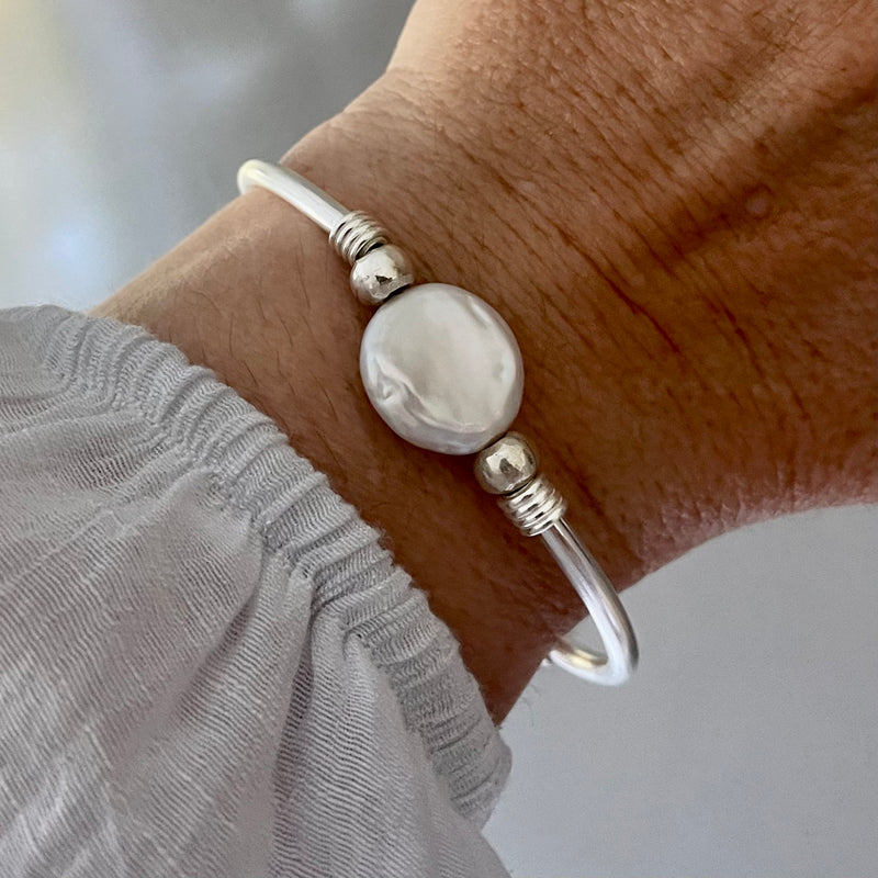 Hilltribe Silver Bracelet - Silver Pearl