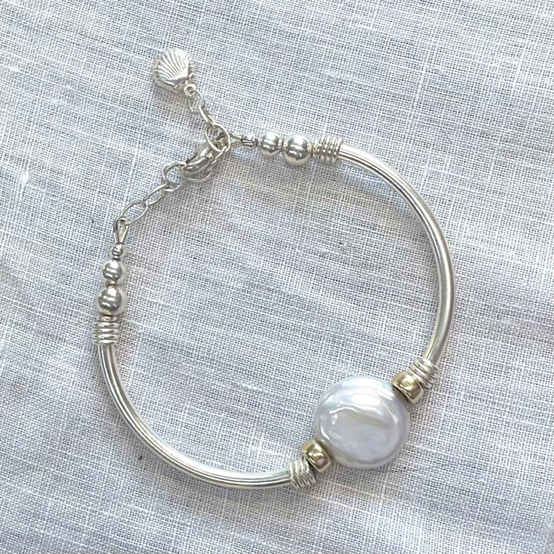 Hilltribe Silver Bracelet - Golden Pearl